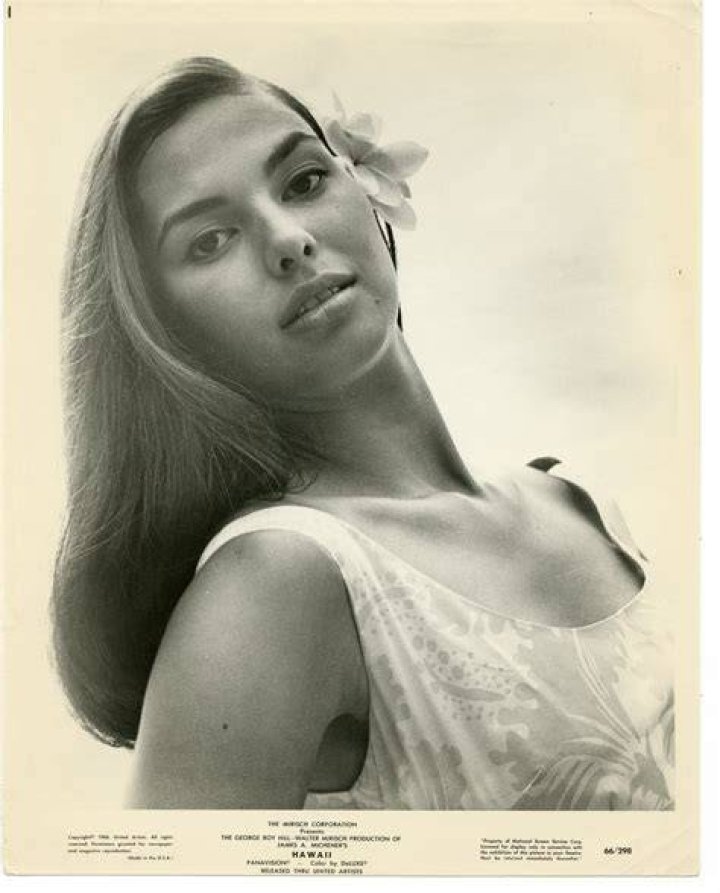 Elizabeth Logue |